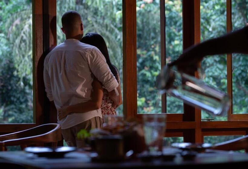 ホテル Moksha At Kitulgala   Rainforest Boutique