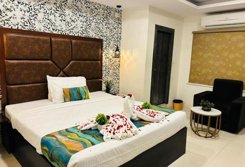 酒店 Oak By Signature Airport Zone Hyderabad