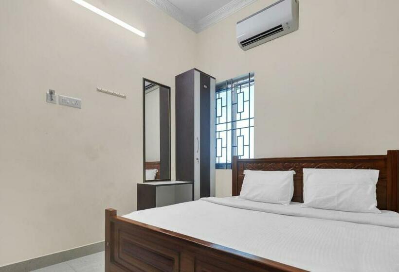 فندق Oyo Flagship 83084 Kr Lodge