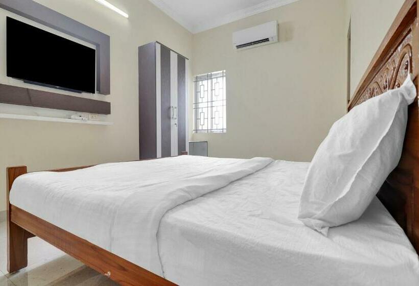 فندق Oyo Flagship 83084 Kr Lodge