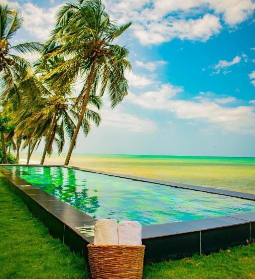 هتل Rch Luxury  & Pool