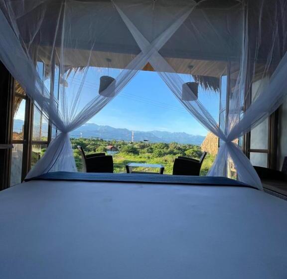 هتل Rch Luxury  & Pool