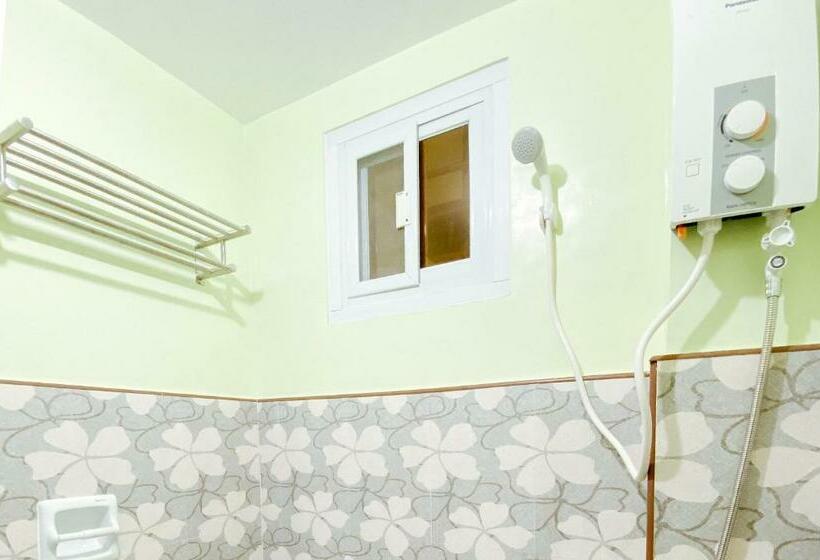 호텔 Reddoorz @ Calapandayan Subic Zambales