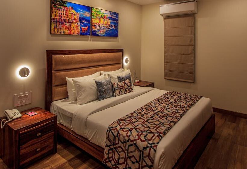 בית מלון כפרי Rosastays North Goa Rosa Kuber Mandovi