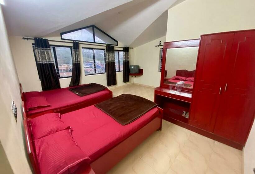 בית מלון כפרי Royal Mist