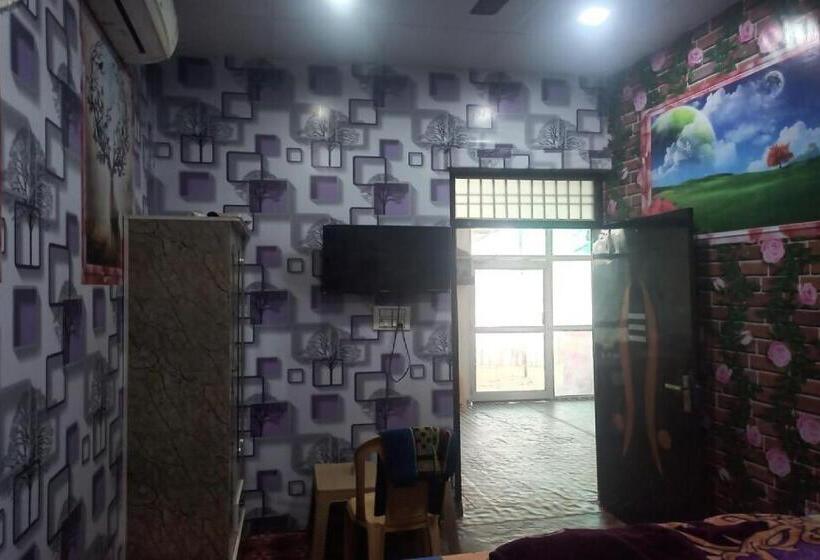 Spot On Hotel Delhi Darbaar