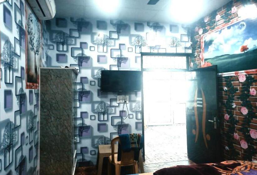 Spot On Hotel Delhi Darbaar