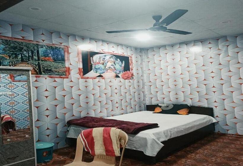 Spot On Hotel Delhi Darbaar