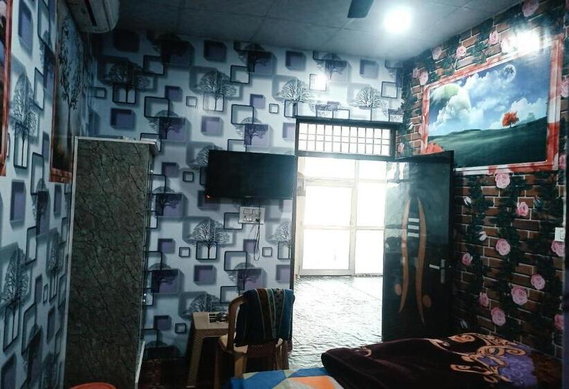 Spot On Hotel Delhi Darbaar