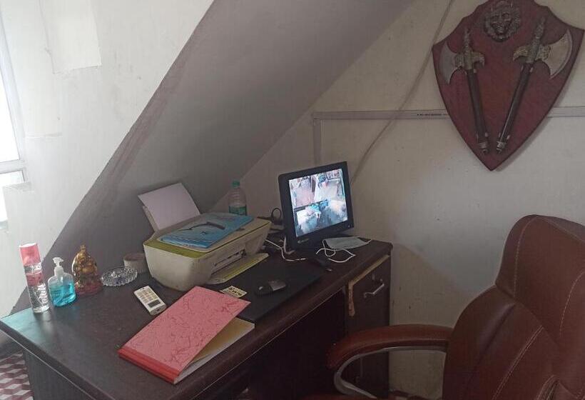 Spot On Hotel Delhi Darbaar