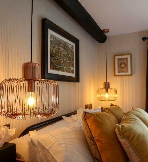 هتل The Turks Head