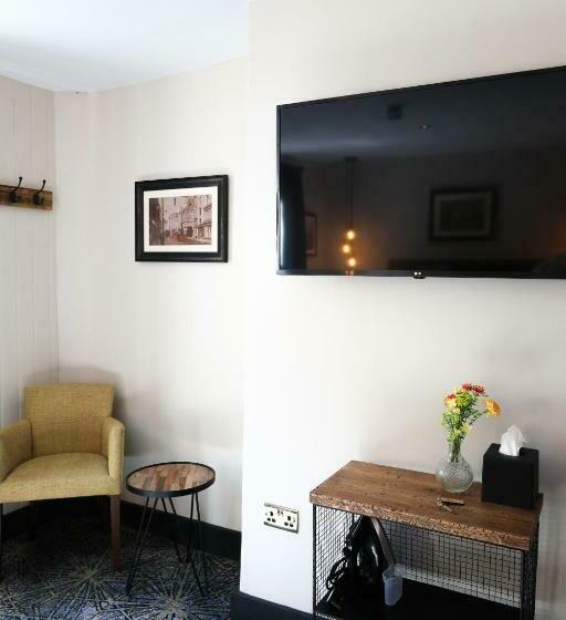 هتل The Turks Head