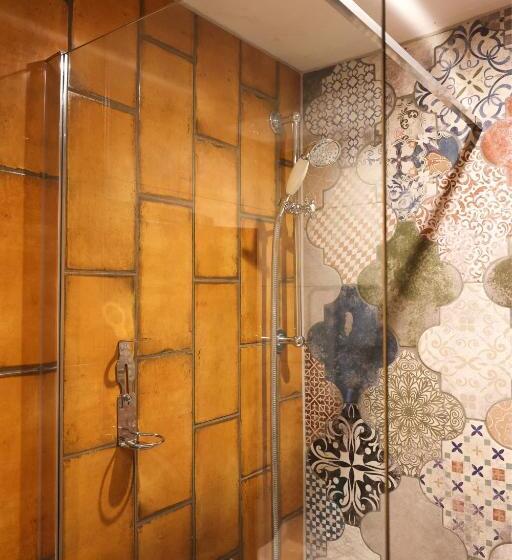 هتل The Turks Head