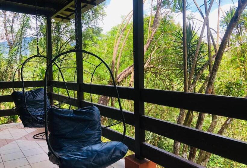 فندق ávita Lodge