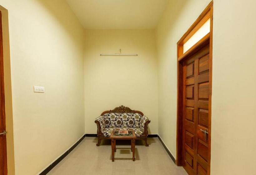 Kstdc Hotel Mayura Krishna Almatti