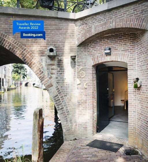 Loft 188 Luxury Apartment