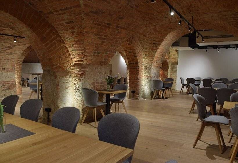 Mariandl Im Oberwirt