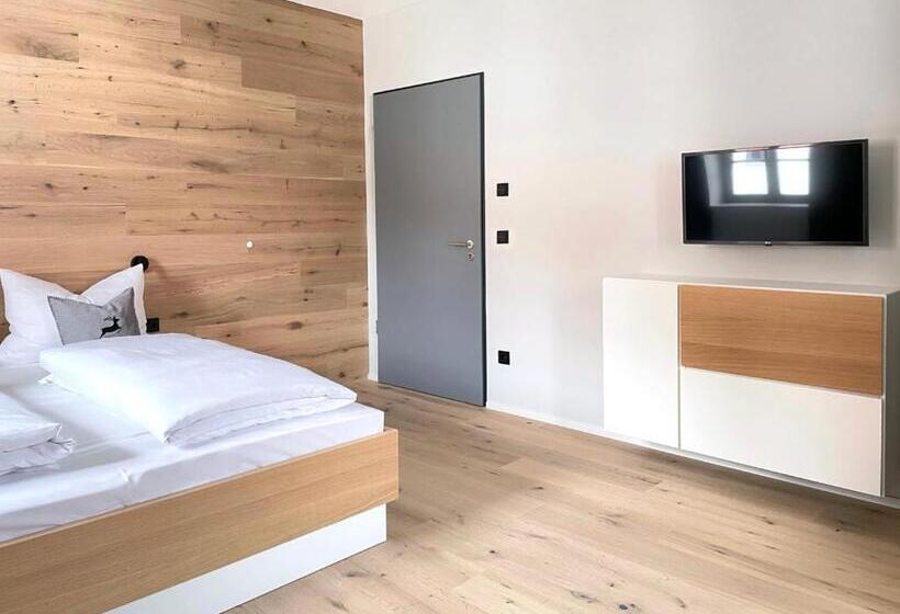 Mariandl Im Oberwirt