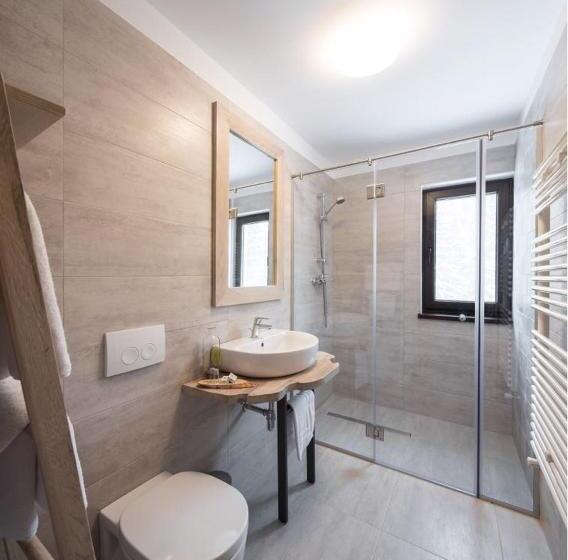 펜션 Chalet Alpina