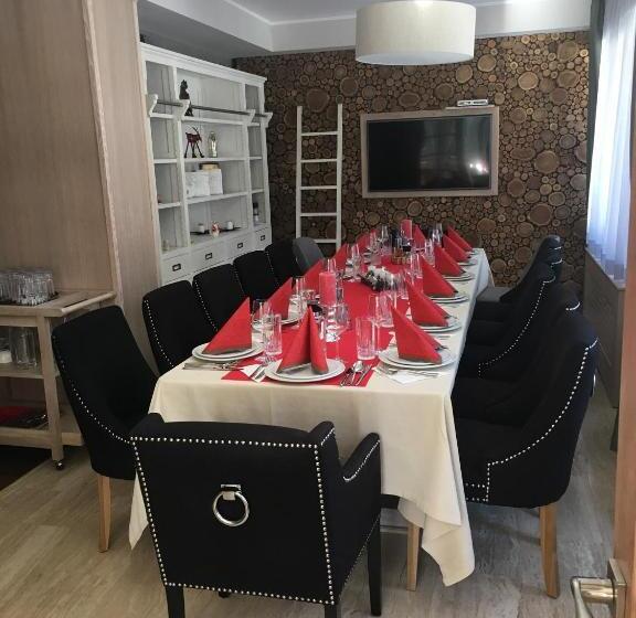 펜션 Chalet Alpina