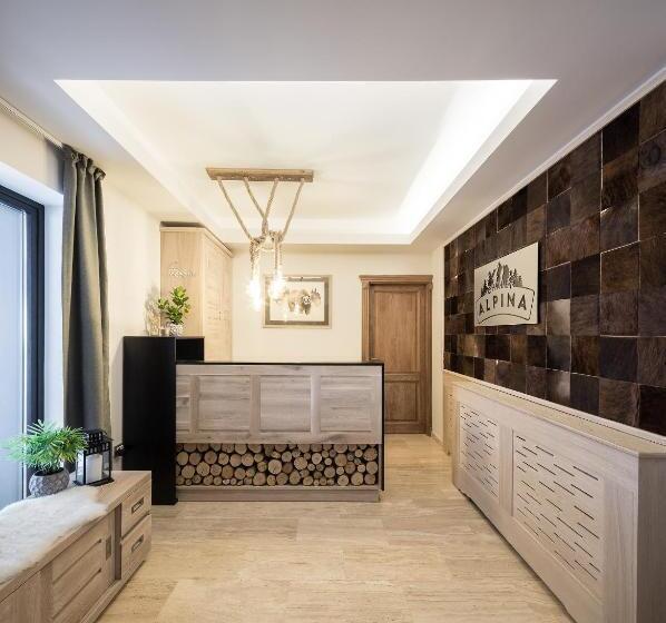 펜션 Chalet Alpina