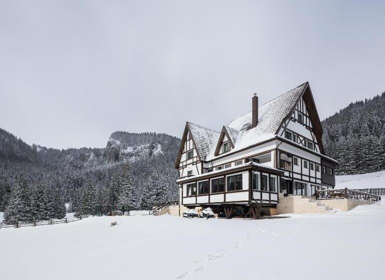 펜션 Chalet Alpina