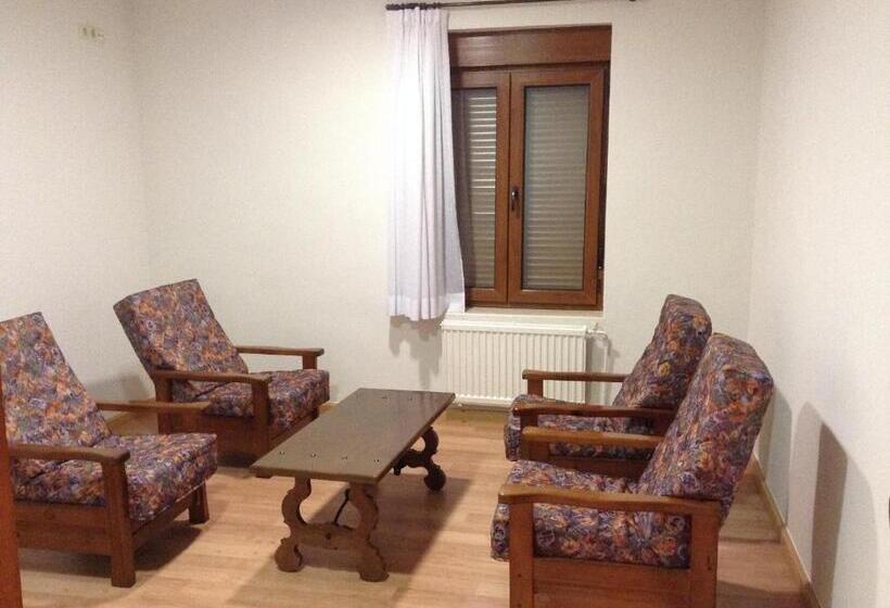 Пансион El Delfín Verde