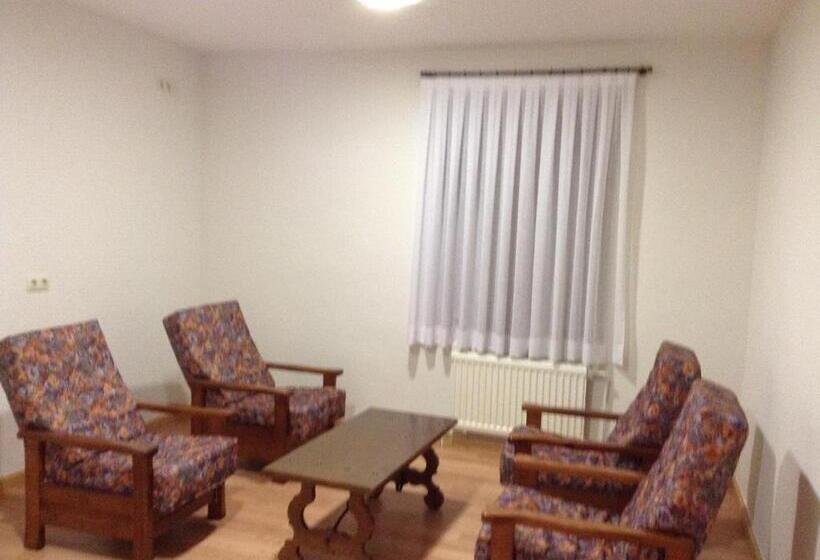 펜션 El Delfín Verde