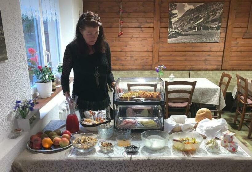 Pension Waldegg   Restaurant