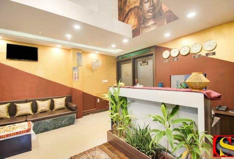 אתר נופש Candolim Sands