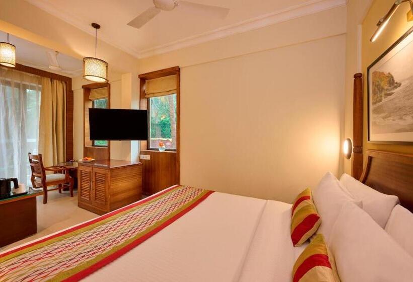 אתר נופש Sea Breeze Sarovar Portico Varca Goa