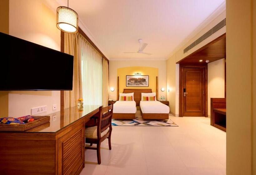 אתר נופש Sea Breeze Sarovar Portico Varca Goa