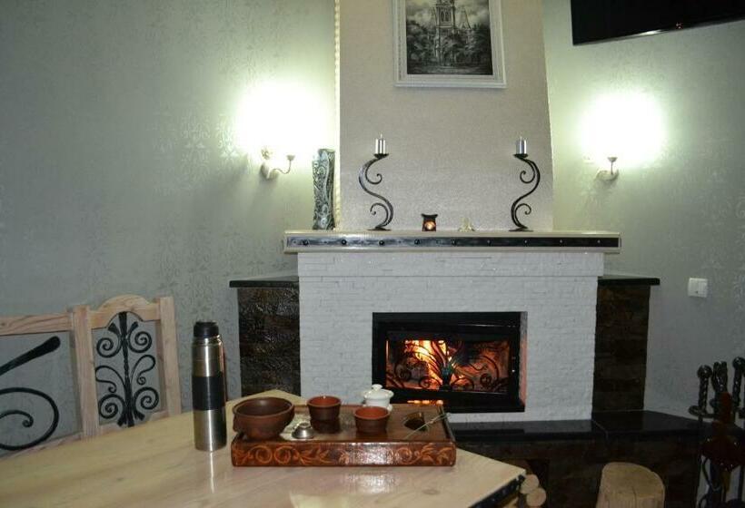 旅馆 у гуцула