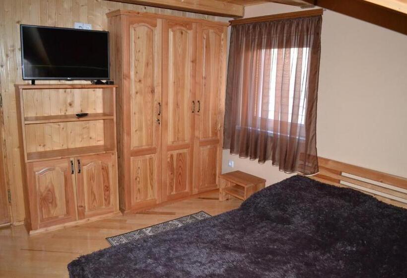 旅馆 у гуцула