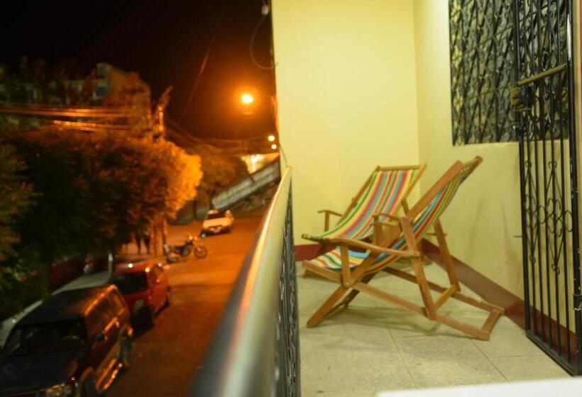 فندق صغير Hostal Fachente