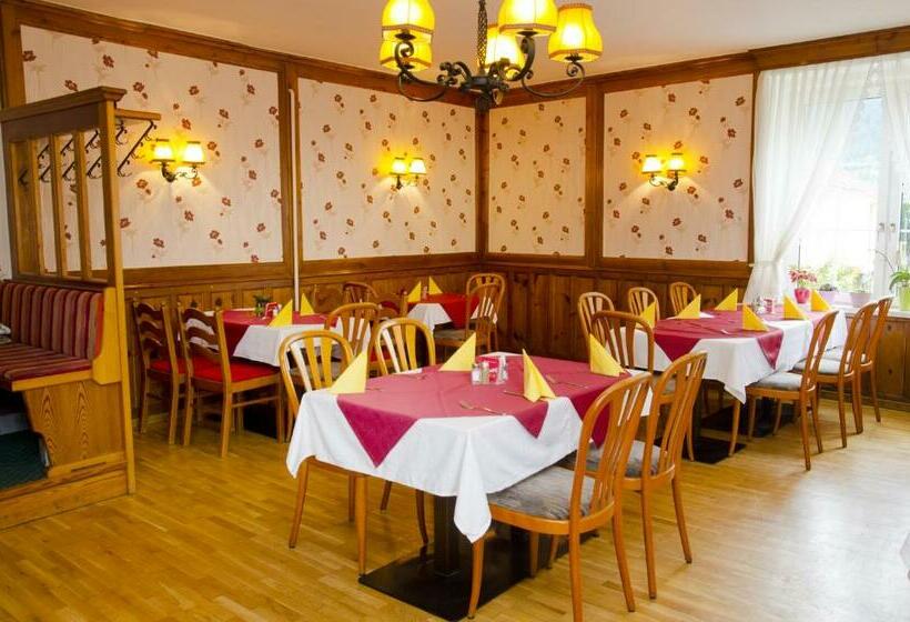 הוסטל Landgasthof Hausmann