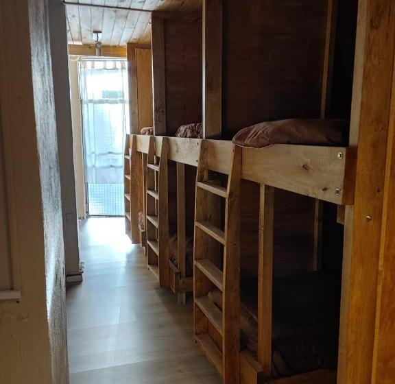 ユースホステル Posada Del Buscador