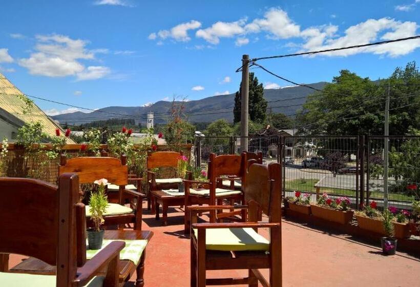 ユースホステル Posada Del Buscador