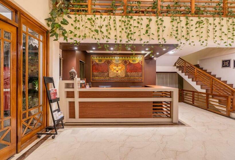 旅馆 Summit Lillium Hotel & Spa