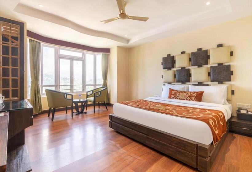 旅馆 Summit Lillium Hotel & Spa