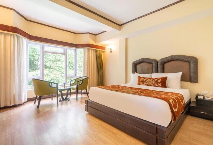 旅馆 Summit Lillium Hotel & Spa