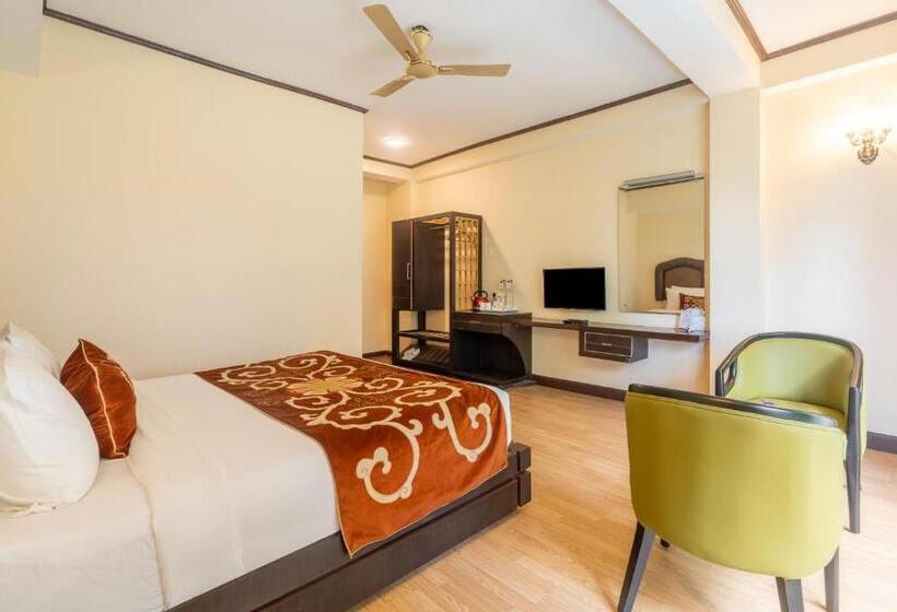 旅馆 Summit Lillium Hotel & Spa