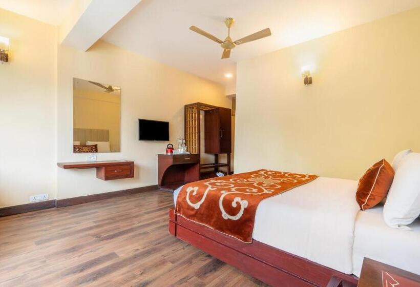 旅馆 Summit Lillium Hotel & Spa