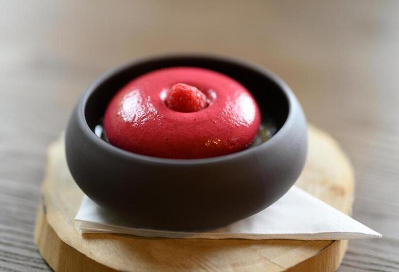 مبيت وإفطار Apát Panzió és étterem