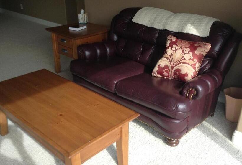 مبيت وإفطار Mill Creek Gardens