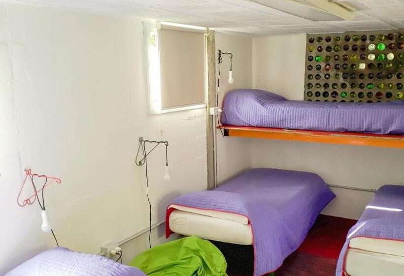 Hostel Casa De Artistas Multiespacio Tanti