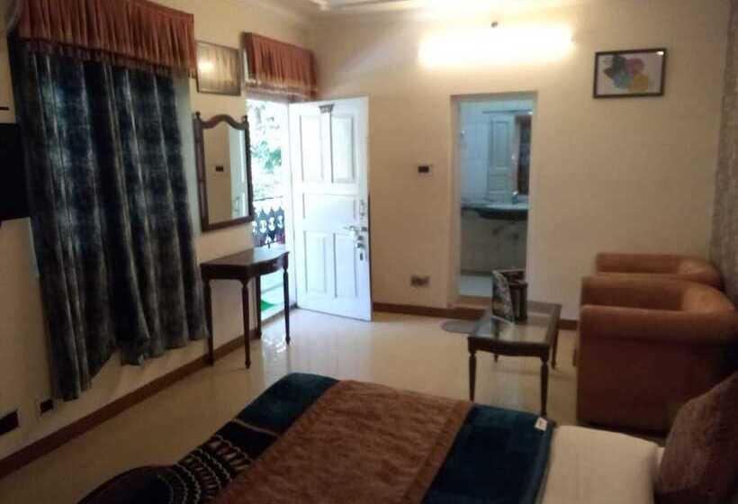 בית מלון כפרי Aroma Nainital