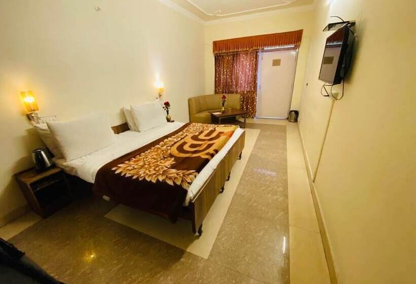 בית מלון כפרי Aroma Nainital