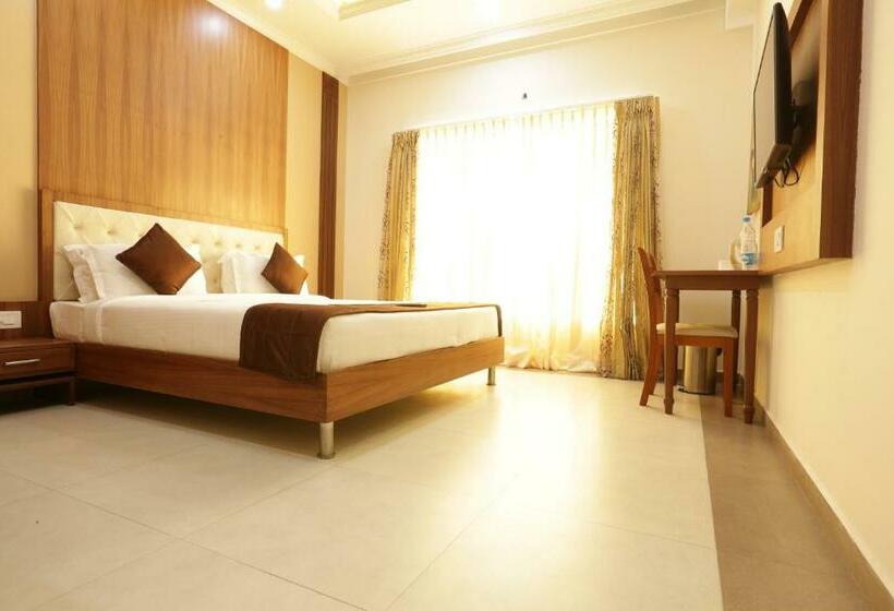 Отель Atlanta Park Chennai