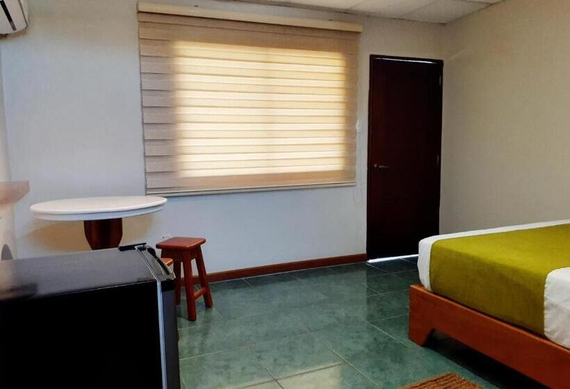 هتل Casa D´cristhi